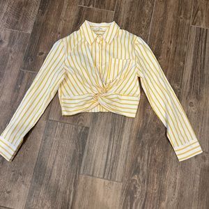 So cute!!! Crop top, medium, long sleeve